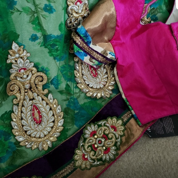 A line Lehenga Choli - Picture 8 of 11